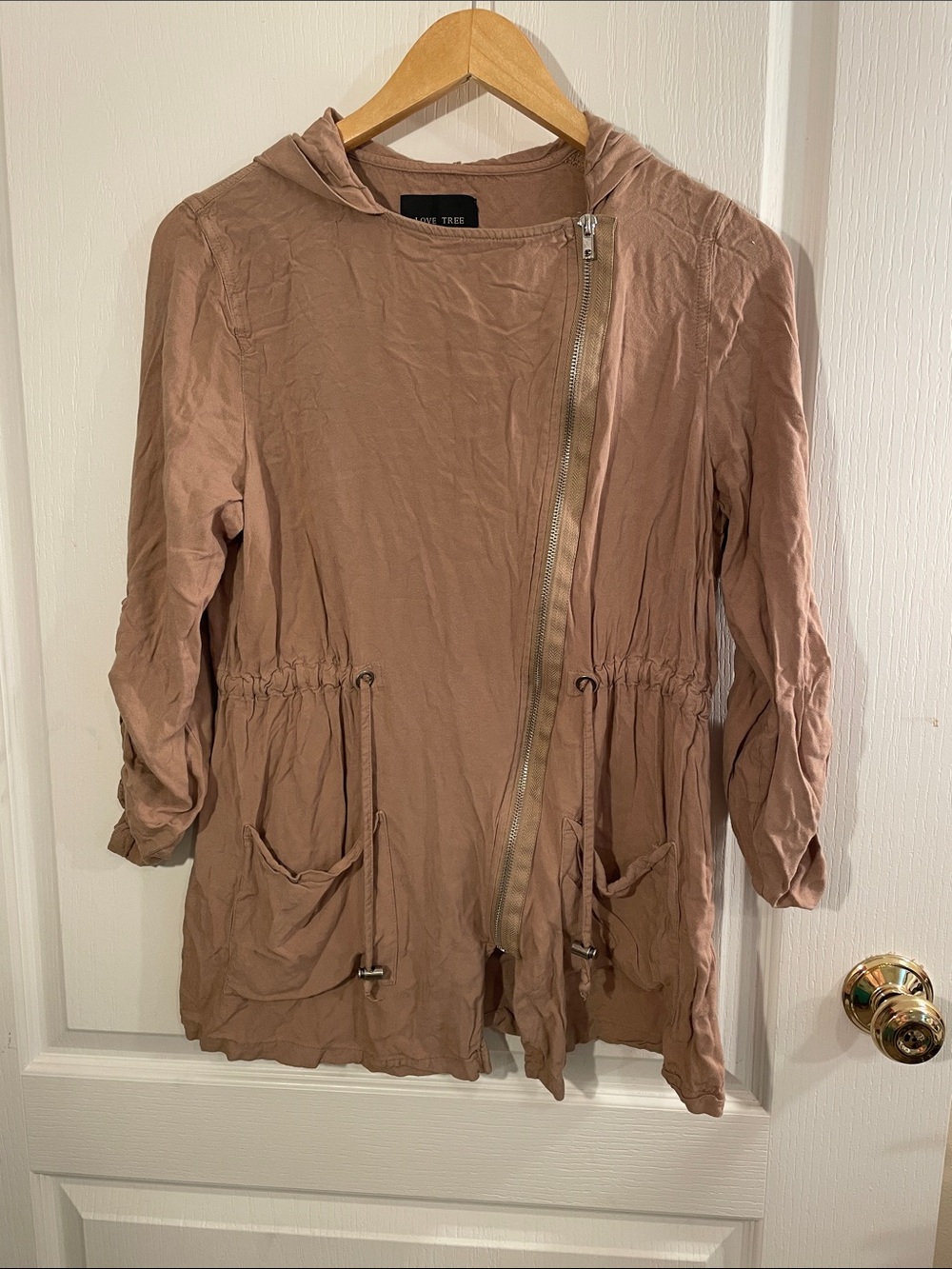 Love Tree Hooded Utility Jacket in Dusty Tan